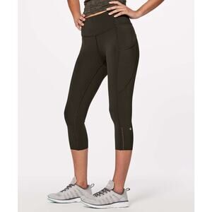 Lululemon Fast & Free Crop 19" Dark Olive Size 4 Nulux High Rise Run Gym Cardio